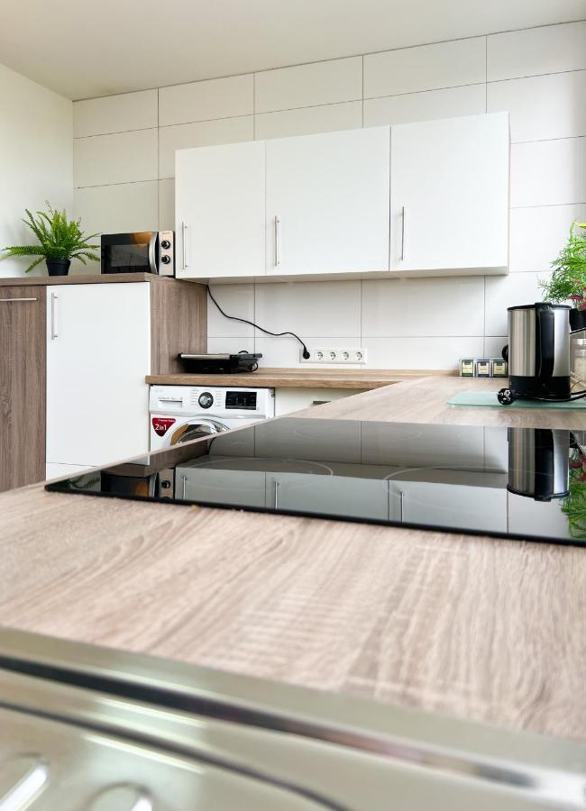 Modernes Apartment Mit Stil In City Lage Karlsruhe Exterior foto